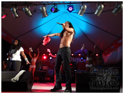 midnight_in_the_moonlight_2011-178