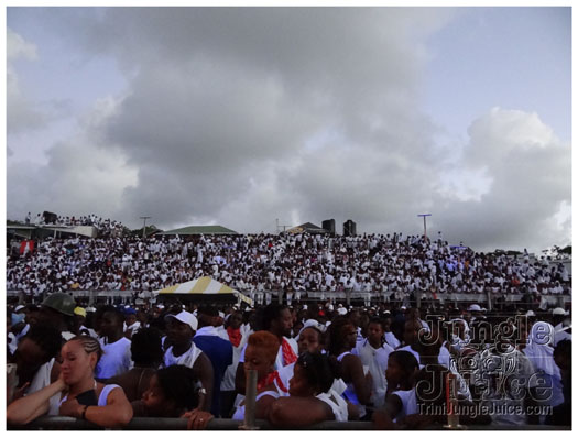 midnight_in_the_moonlight_2011-184