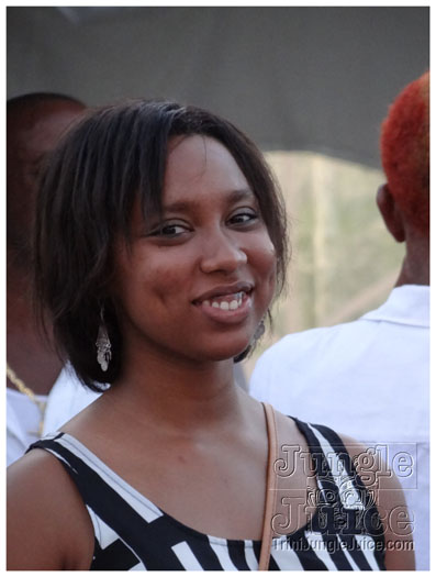 midnight_in_the_moonlight_2011-189