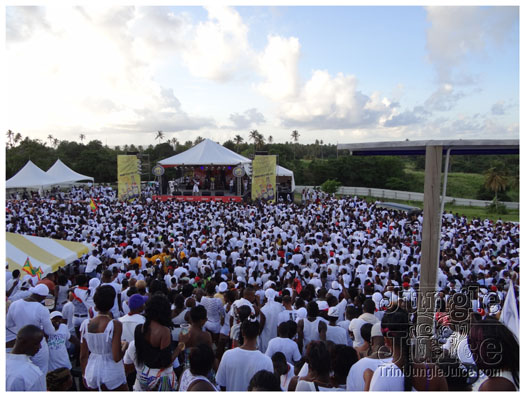 midnight_in_the_moonlight_2011-204