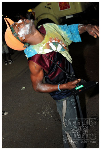 spicemas_jouvert_2011_pt1-029