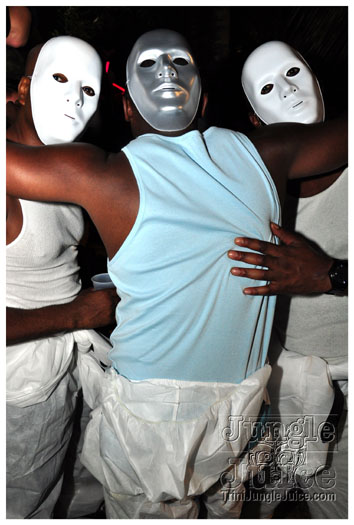 spicemas_jouvert_2011_pt1-033