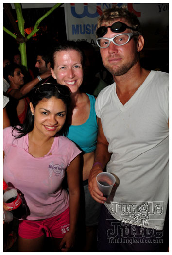 spicemas_jouvert_2011_pt1-050