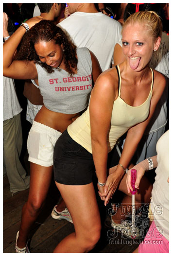 spicemas_jouvert_2011_pt1-051