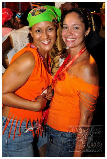 spicemas_jouvert_2011_pt1-061