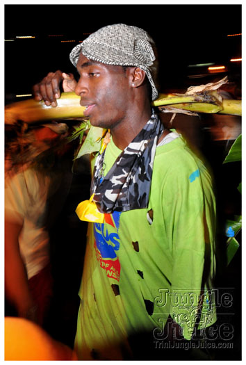 spicemas_jouvert_2011_pt1-063