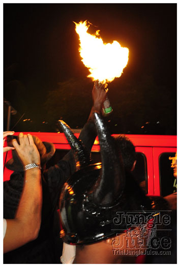 spicemas_jouvert_2011_pt1-064