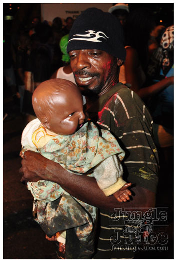 spicemas_jouvert_2011_pt1-088