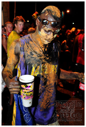 spicemas_jouvert_2011_pt1-089