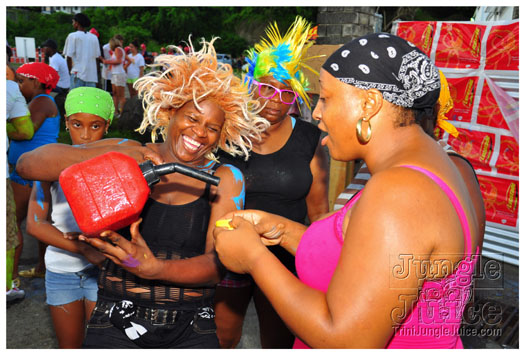 spicemas_jouvert_2011_pt1-143