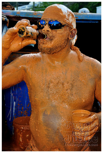 spicemas_jouvert_2011_pt1-165