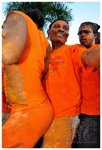 spicemas_jouvert_2011_pt1-187