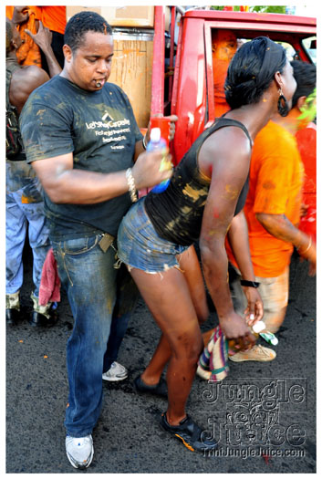 spicemas_jouvert_2011_pt1-188