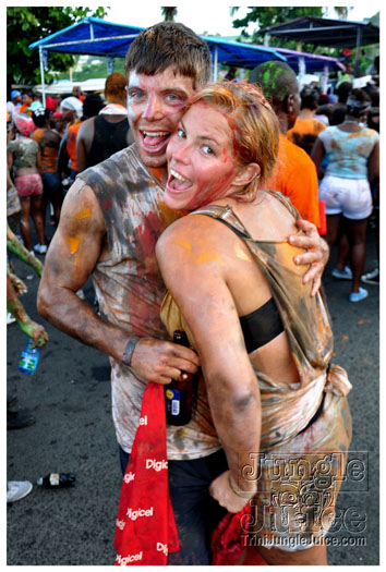 spicemas_jouvert_2011_pt1-198