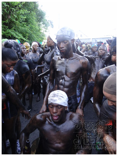 spicemas_jouvert_2011_pt2-139