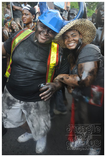 spicemas_jouvert_2011_pt2-214