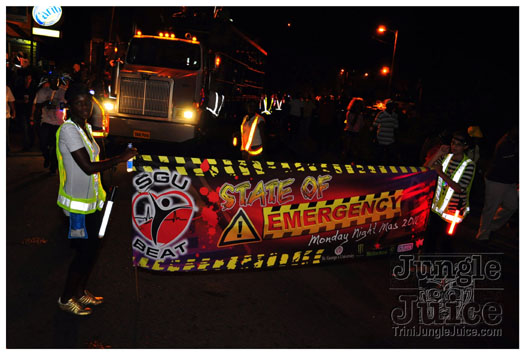 grenada_mon_night_mas_2011-029