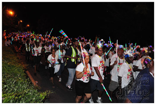 grenada_mon_night_mas_2011-050