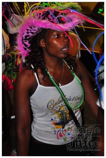 grenada_mon_night_mas_2011-052