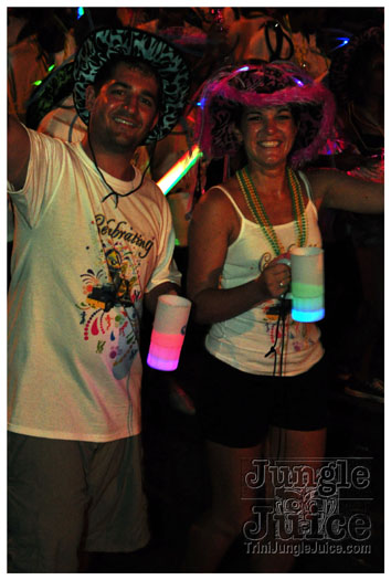 grenada_mon_night_mas_2011-062
