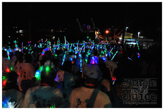 grenada_mon_night_mas_2011-064