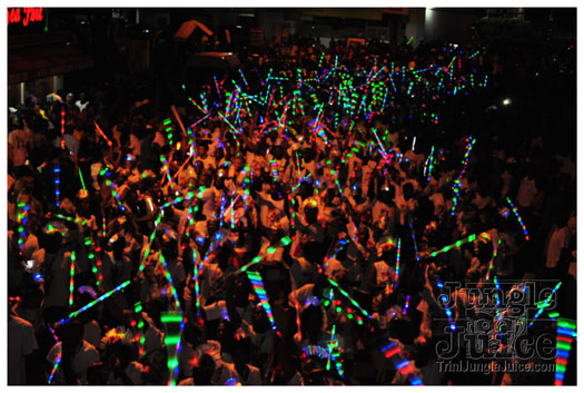 grenada_mon_night_mas_2011-067