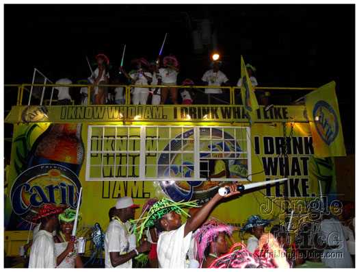 grenada_mon_night_mas_2011-102