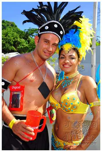 grenada_carnival_tues_2011_pt1-008