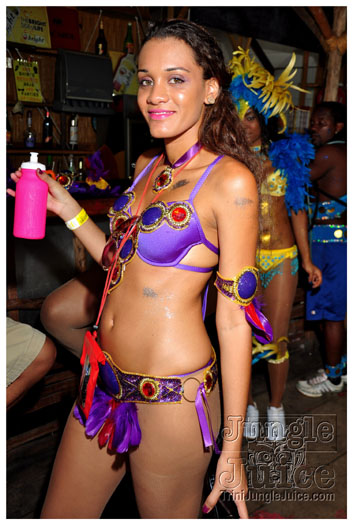grenada_carnival_tues_2011_pt1-028