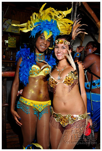 grenada_carnival_tues_2011_pt1-030