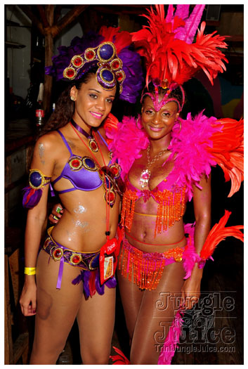 grenada_carnival_tues_2011_pt1-034