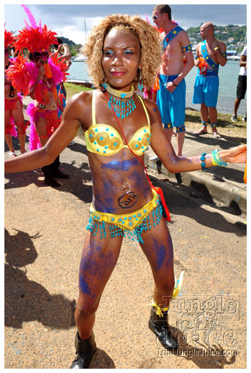 grenada_carnival_tues_2011_pt1-044