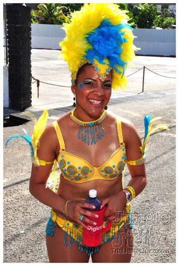 grenada_carnival_tues_2011_pt1-056
