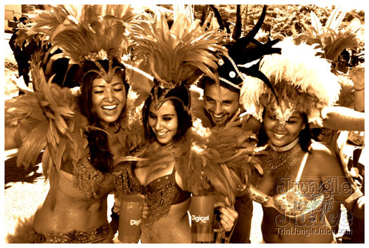 grenada_carnival_tues_2011_pt1-073