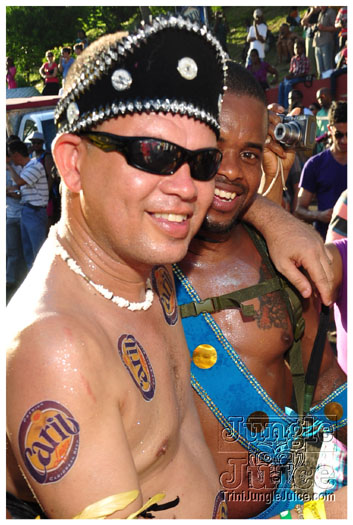 grenada_carnival_tues_2011_pt2-008