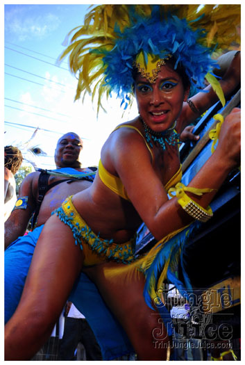 grenada_carnival_tues_2011_pt2-025