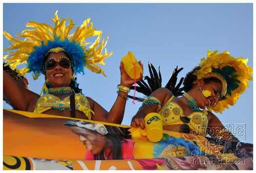 grenada_carnival_tues_2011_pt2-042