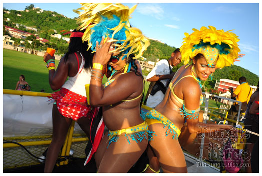 grenada_carnival_tues_2011_pt2-084