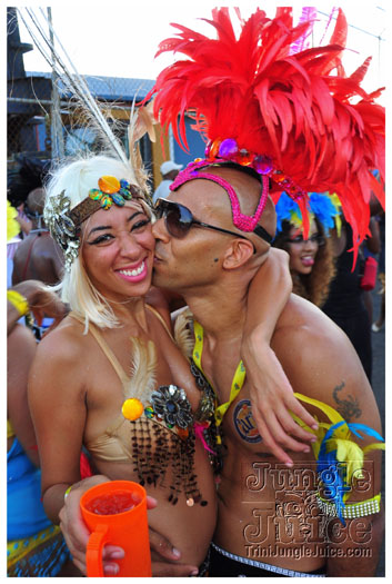 grenada_carnival_tues_2011_pt2-088