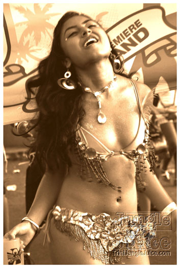 grenada_carnival_tues_2011_pt2-108