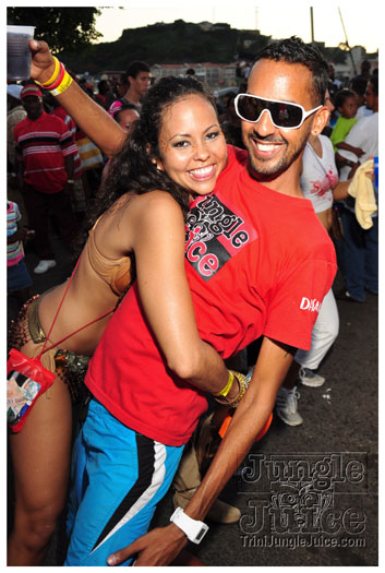 grenada_carnival_tues_2011_pt2-125