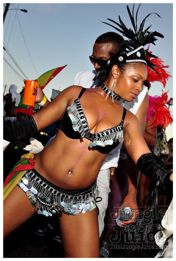 grenada_carnival_tues_2011_pt2-128