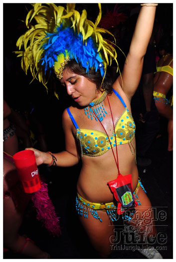 grenada_carnival_tues_2011_pt2-150