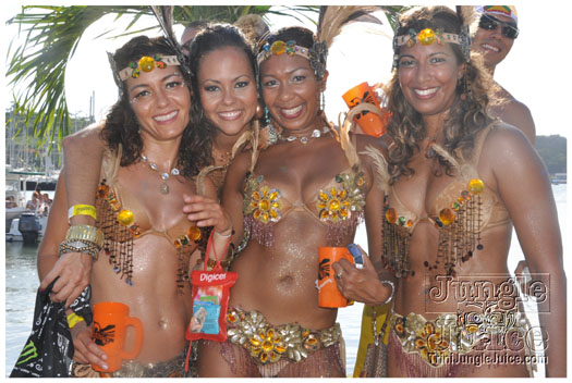 grenada_carnival_tues_2011_pt3-092