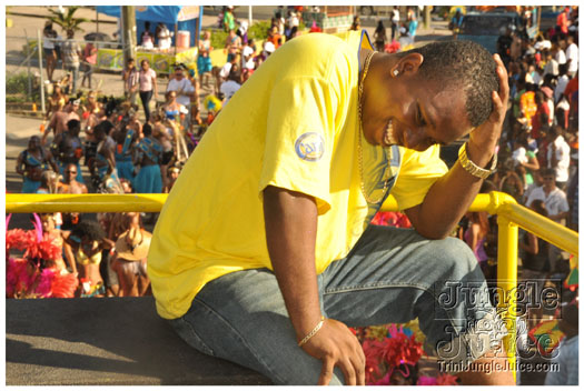 grenada_carnival_tues_2011_pt3-112
