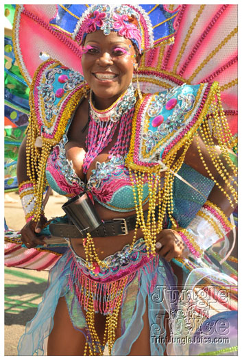 grenada_carnival_tues_2011_pt3-153