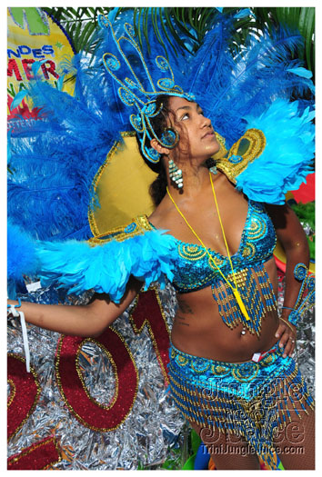 rotterdam_carnival_parade_2011-001