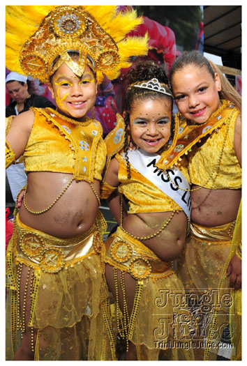 rotterdam_carnival_parade_2011-026