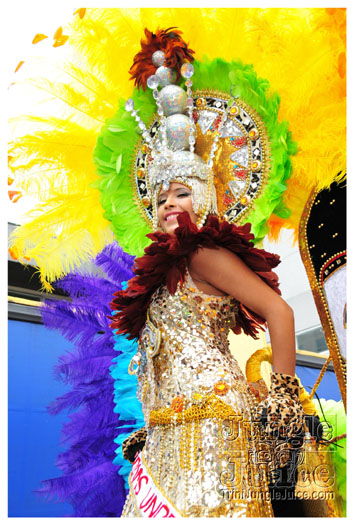 rotterdam_carnival_parade_2011-102