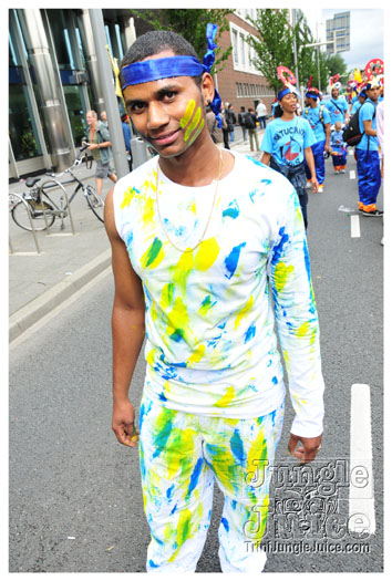 rotterdam_carnival_parade_2011-111